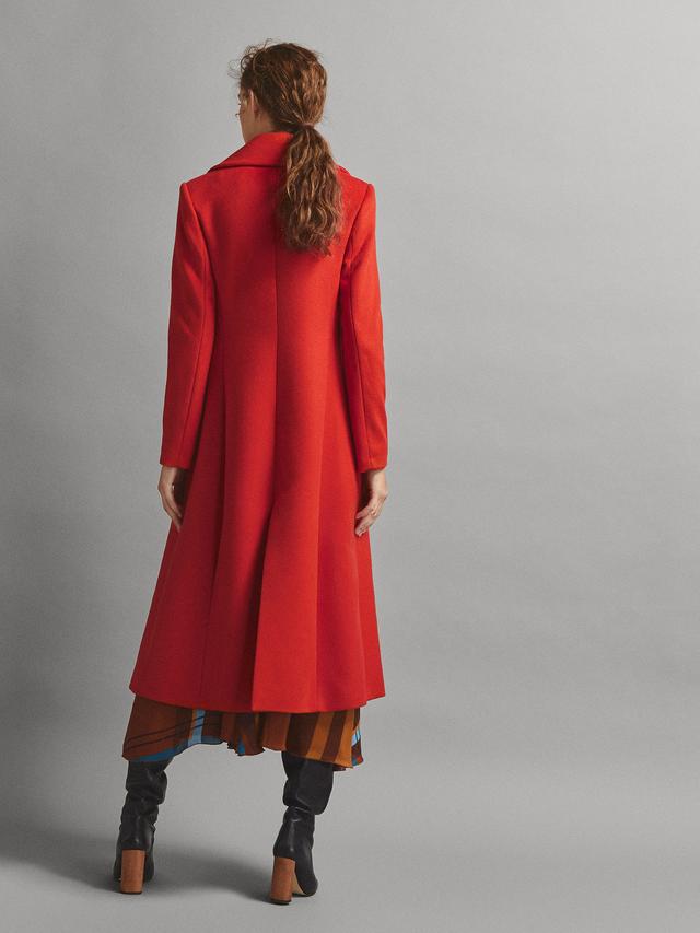 獭兔毛大衣怎样搭配，本命年就是要红