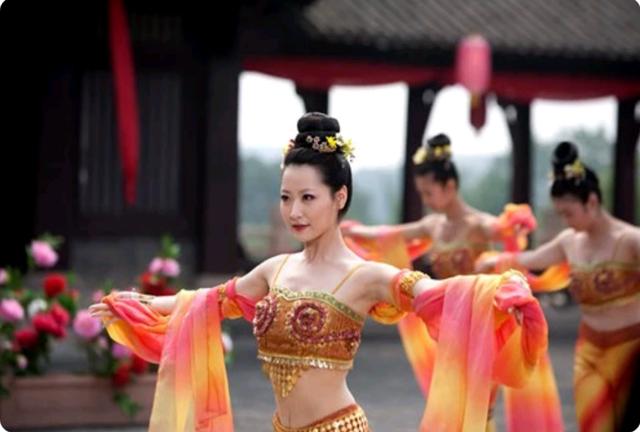 白冰的6大古装扮相你都见过吗，白冰古装剧照大全