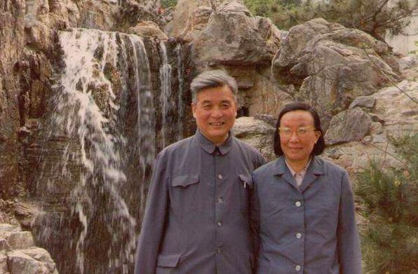 邓稼先夫人的现状，如今94岁仍住在60平米老房子