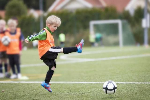 儿童长高标准表，快看看你家孩子的身高是否达标了呢