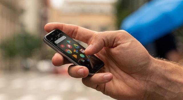 屏幕小的智能手机，个性小众智能手机推荐