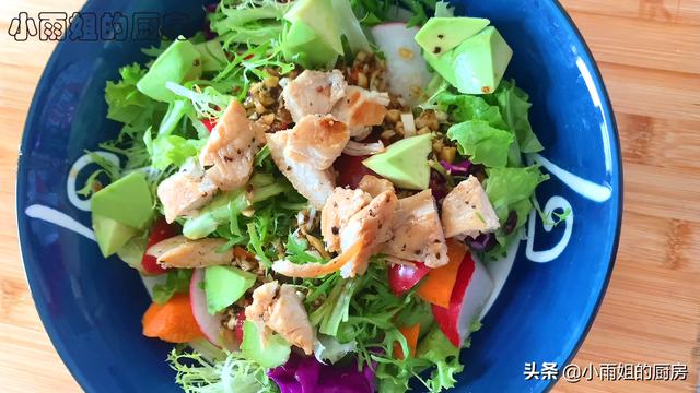 如何调沙拉油醋汁，自调蔬菜沙拉油醋汁