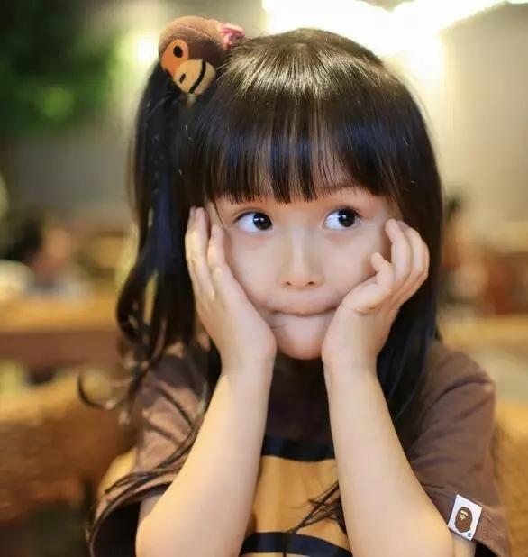 刘楚恬一家三口，小芈月刘楚恬人气不输孙俪