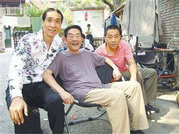 杨议和韩兆为何分道扬镳，条子哥韩兆探望杨议父亲