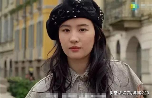 刘亦菲是什么脸型，刘亦菲真人脸型是瓜子脸（终于看到刘亦菲的真实“面目”）
