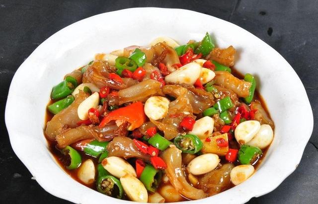 牛蹄筋怎么做好吃，牛蹄筋应该怎样做才好吃（这才是牛蹄筋最好吃的几种做法）