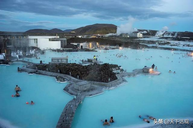 冰岛的地理位置以及邻国，北大西洋中的一个岛国