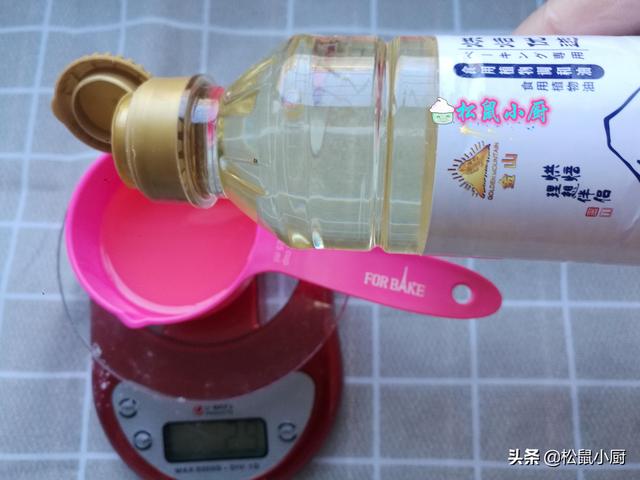 小蛋糕的制作方法，在家自己制作小蛋糕简单做法