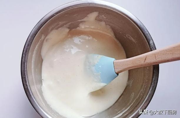云朵面包的做法，日式云朵面包制作方法（手揉❗可以做出像云朵般柔软的日式云朵面包）