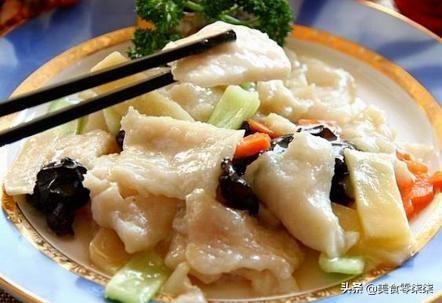 酸菜鱼片怎么做，酸菜鱼片的做法及