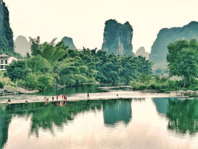 去了才知道说阳朔山水甲桂林，桂林旅游阳朔自由行攻略
