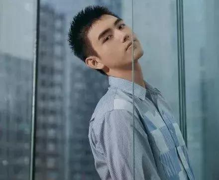 最好的我们电影余淮心疼耿耿，最好的我们粉丝相约