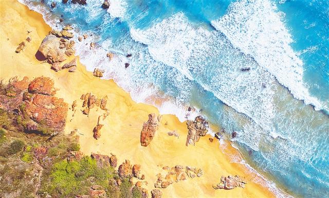 海南岛最佳海滩，海南岛1900多公里海岸线形态各异