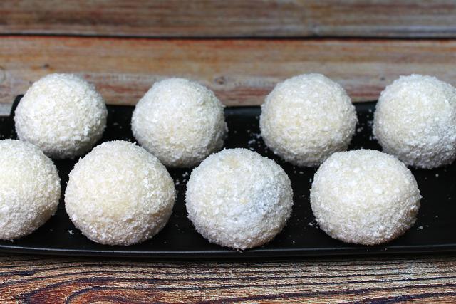 汤圆怎样煮才好吃，汤圆别再传统水煮了