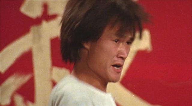 洪金宝跟元彪对打的电影，洪金宝第一次提携元彪当男一号