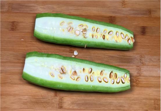 苦瓜怎么做不苦，苦瓜要怎么做才不苦而且还脆（学会了夏天隔三岔五吃）