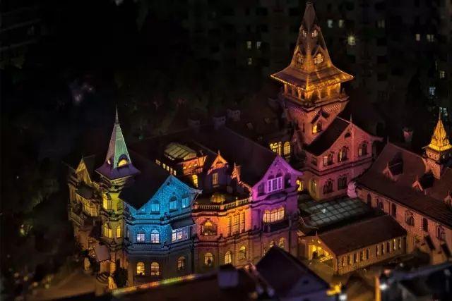 上海最好玩的地方，上海必须去玩的地方有哪些（去上海十个必打卡地）