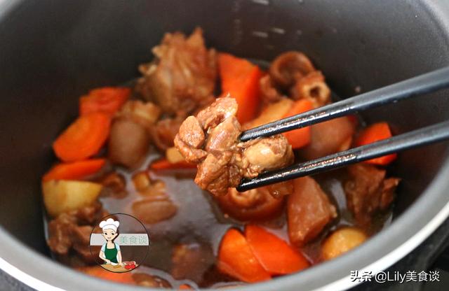 炖羊肉放料酒吗，炖羊肉最忌讳放的调料（调料不要乱放）