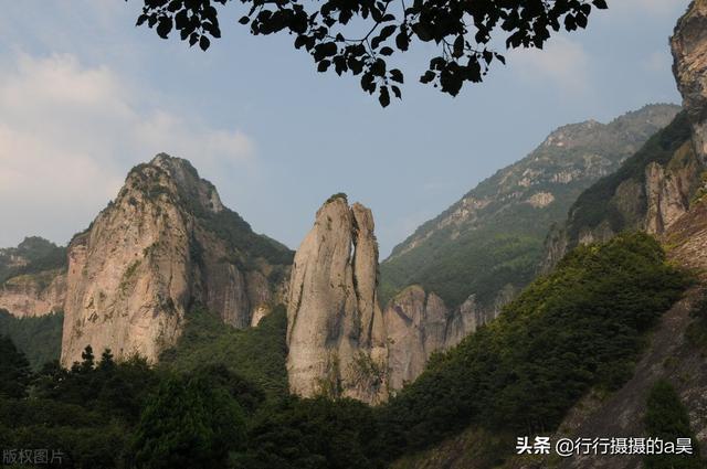武夷山十大旅游景点排行榜，福建省最值得去的10个5A级旅游景点
