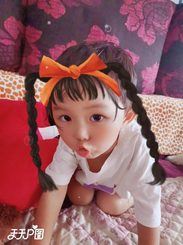 家有小女初长成，家有小女初长成诗词（家有小女初长成）