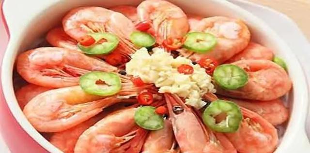 北极甜虾怎么做，北极甜虾的新吃法（0难度的日式北极虾无花果沙拉）