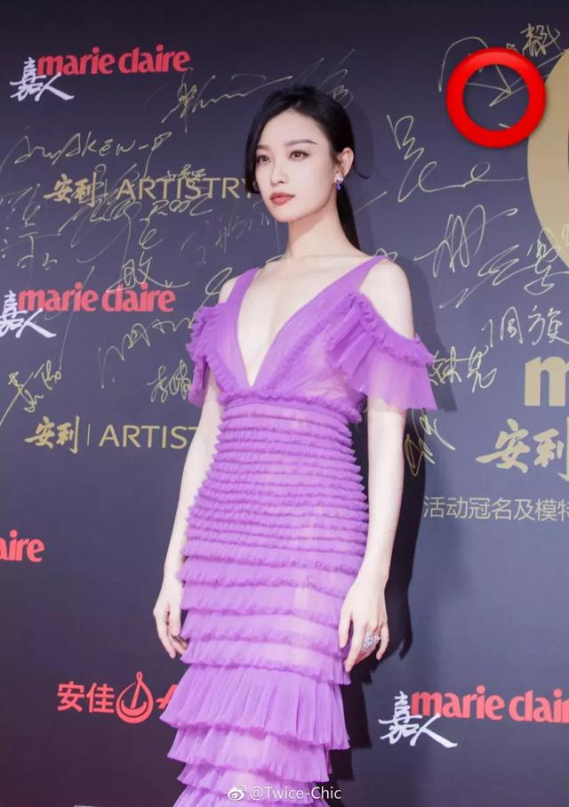 如何降低发际线，如何自然降低发际线（让你改头换面）