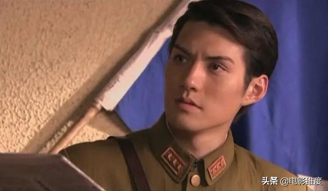 严屹宽年轻帅照，40岁严屹宽演技好却不红