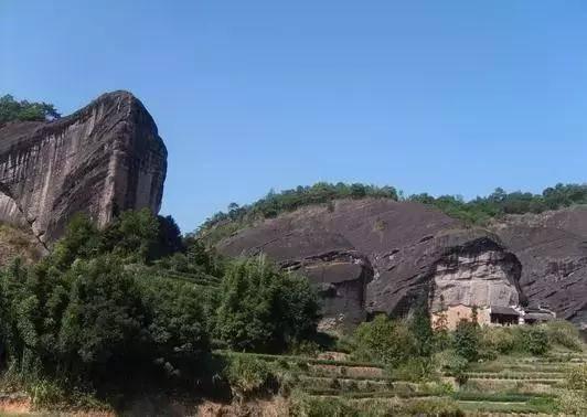 武夷岩茶三坑两涧位置，孕育了绝品岩茶的