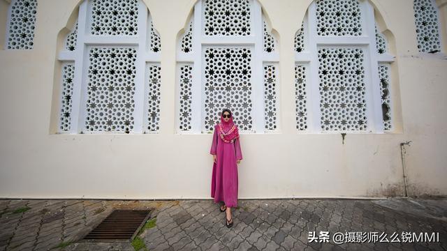 世界三大清真寺是哪三个，世界第三大清真寺缘于国王的梦