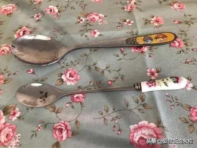 黄瓜怎么炒好吃，黄瓜怎么清炒好吃又简单（怪不得饭店的炒黄瓜那么好吃）