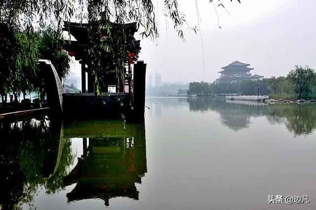 西安旅游攻略大唐芙蓉园，西安大唐芙蓉园