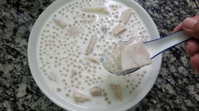 煮香芋西米露的正确方法，吃一次就上瘾的西米芋头汤