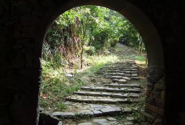 徽州古村落的风景，厚度旅行文山村