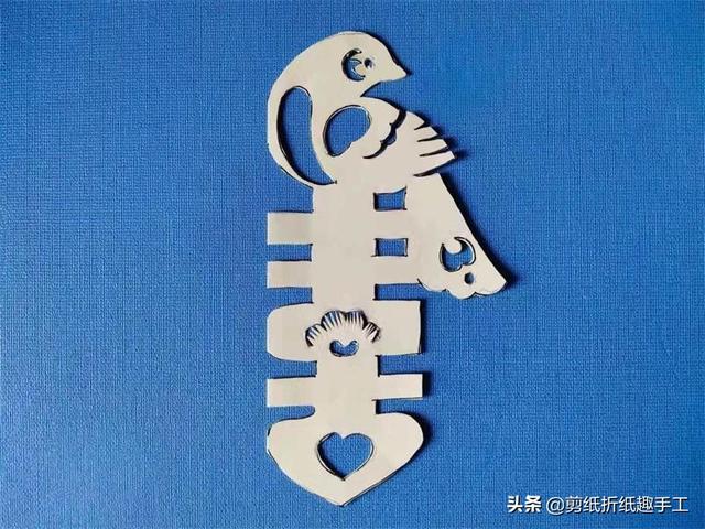 喜鹊登枝剪纸的寓意，贴喜鹊登枝的窗花有什么寓意