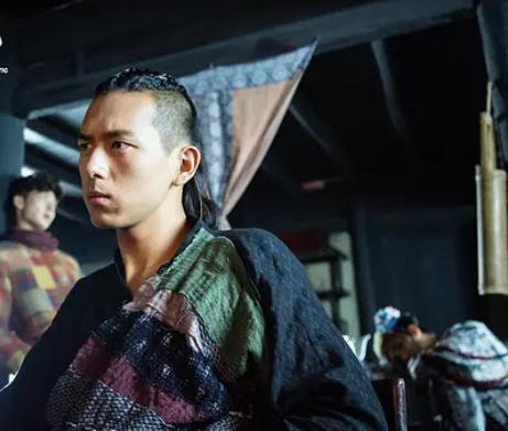 李现为什么没参加河神2，河神2李现被换角