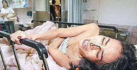 许纯美现在在哪里，2003年5婚5离的许纯美