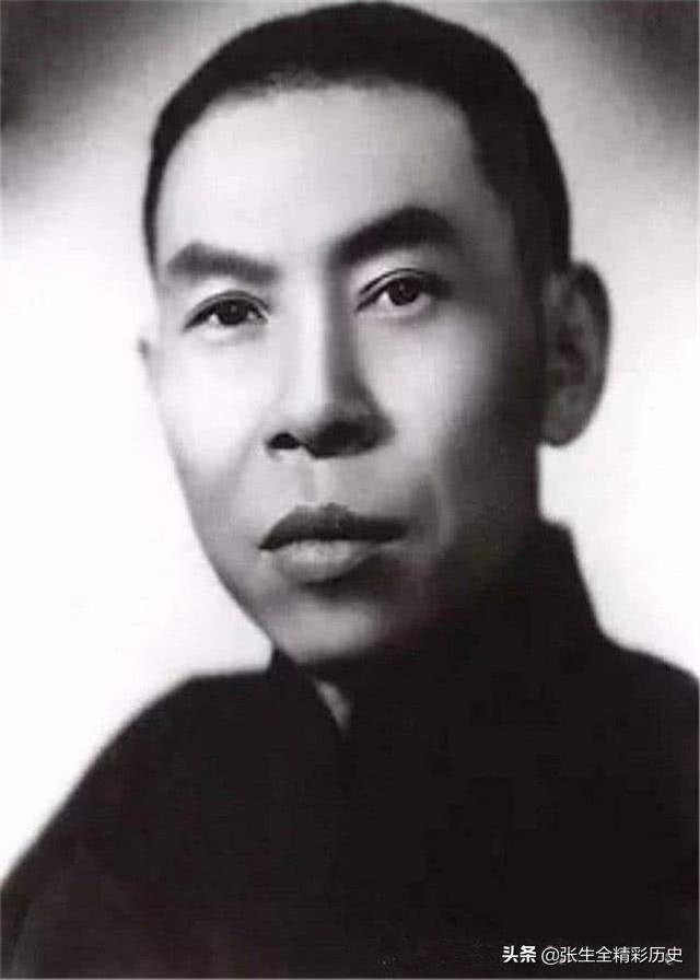 万墨林目不识丁，杜月笙身边的万墨林