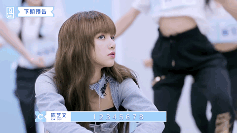 少年感十足的lisa，男女通吃的人间芭比