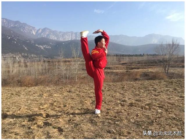 少林武术基本功，少林武术基本功大全（想当少林功夫一代宗师要几步）