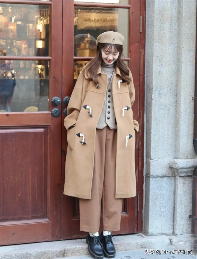 冬款高腰修身小脚裤如何搭配，今年流行的小脚裤