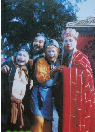 五星大饭店片头曲，八十年代最经典的电视剧有哪些（结尾处新加《生生不息》舞段）