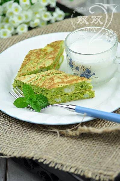 早餐鸡蛋饼这样做很好吃，鸡蛋饼的25种做法