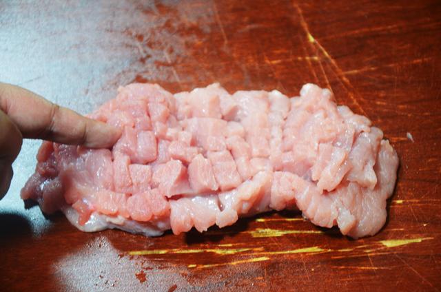 一分钟剁肉馅方法，包饺子这样剁肉馅