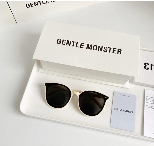 如何挑选一个适合自己的墨镜，三个步骤迅速Get到最适合自己的款