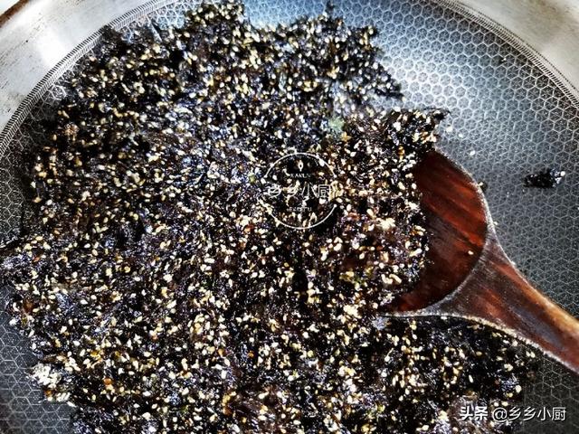 海苔拌饭怎么做，家常海苔拌饭怎么做（快来学学这道海苔拌饭）