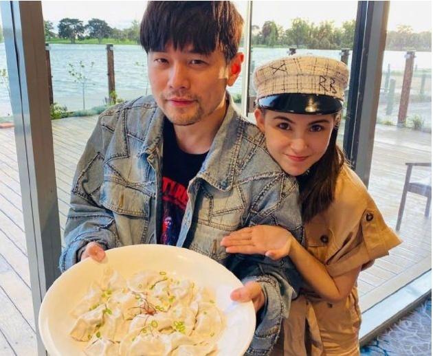 吴奇隆和刘诗诗的年龄有多大，3对有名的老夫少妻