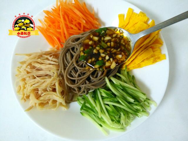 我午餐只吃这一盘，100道低脂减肥餐午餐