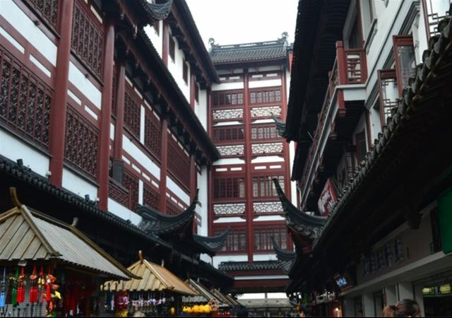 上海五日游最佳攻略，上海10年每次带朋友城市一日游都会走的经典线路