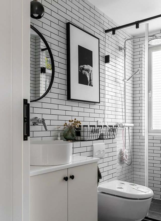 卫生间墙砖地砖，哪类瓷砖适合卫生间（卫生间地面铺哪种瓷砖）