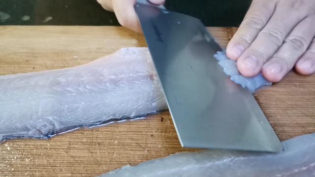 美食制作柠檬鱼，比清蒸鲈鱼还好吃的柠檬鱼